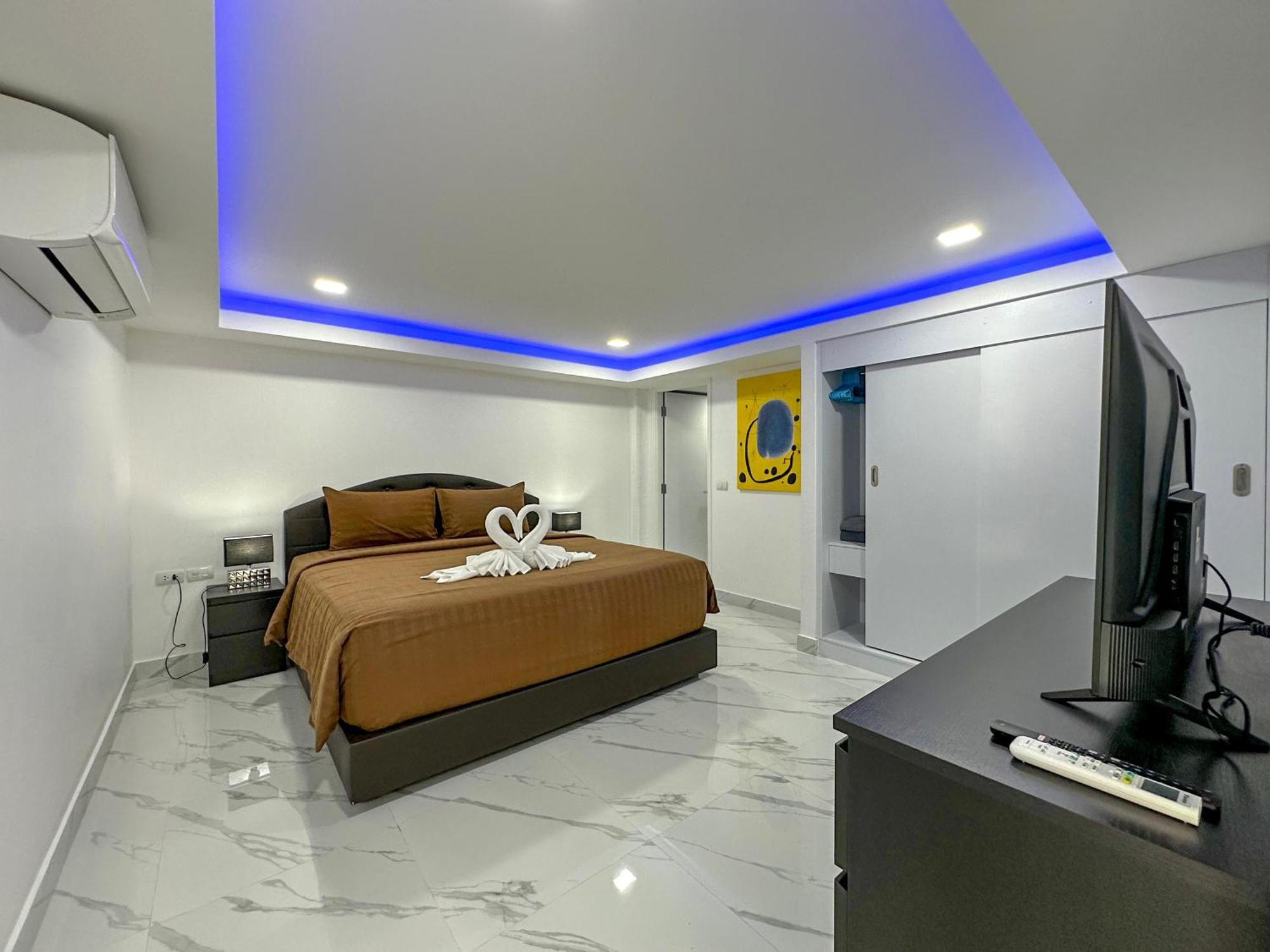 Stunning Beachfront View Luxurious Apartment 40 Jomtien Beach Exterior photo